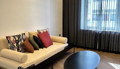 Apartment with City View