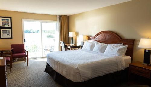 King Room with Lake View