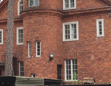 Deluxe Room (2 Adults + 1 Child)