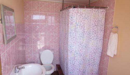 Standard Double Room with Shared Bathroom