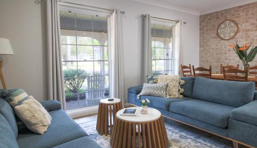 Three-Bedroom Holiday Home 