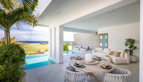 Two-Bedroom Apartment with Ocean View