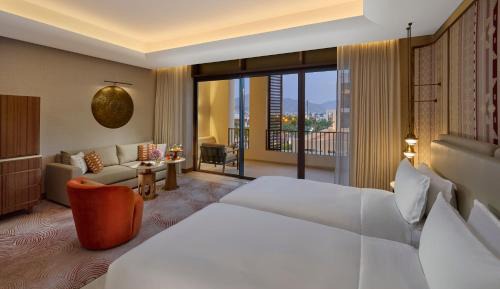 Deluxe Mountain View Twin Room 