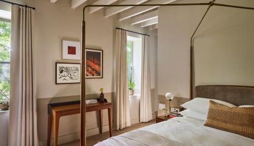 Queen Suite