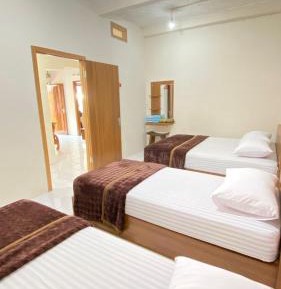 Four-Bedroom Holiday Home
