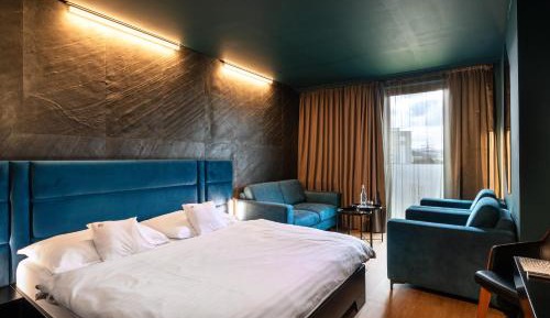 Deluxe Double Room with Bath