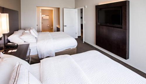 One-Bedroom Suite with Two Queen Beds and Sofa Bed