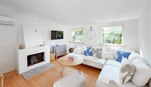 Four-Bedroom Holiday Home