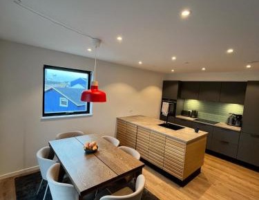 Two-Bedroom Apartment with Terrace and Sea View