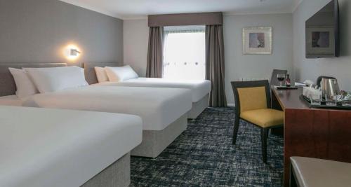 Superior Room with Three Single Beds