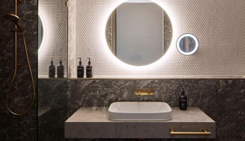 Superior King Room with Balcony