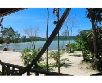 Bungalow - Beach Front