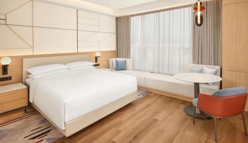 Premium Deluxe King Room