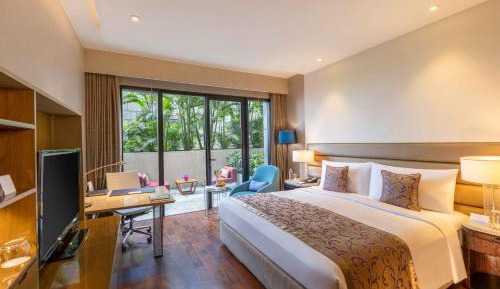 Deluxe Room with Balcony