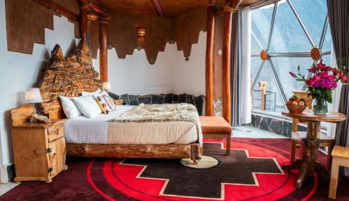Deluxe Suite with Spa Bath