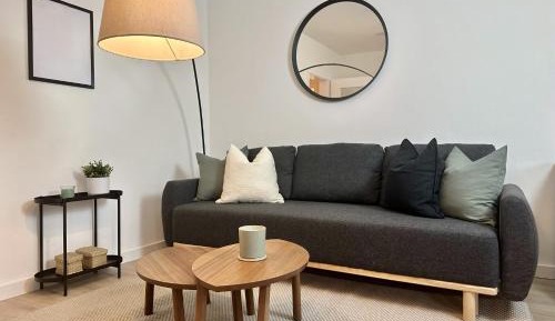 One-Bedroom Apartment with Balcony