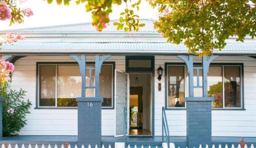 Three-Bedroom Holiday Home 
