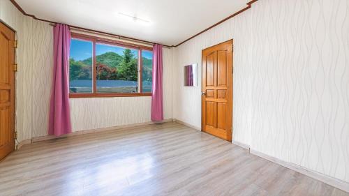 Studio 1