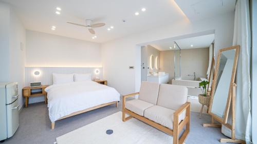 Double Room with Sea View 5