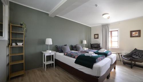 Triple Room with Bath