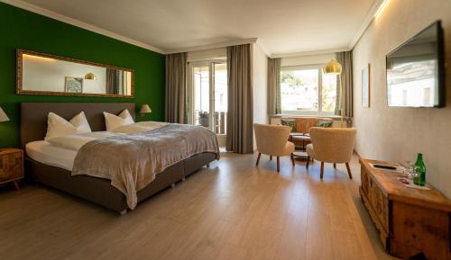 Superior Double Room with Balcony