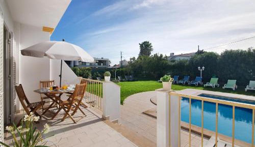 Villa with Garden View