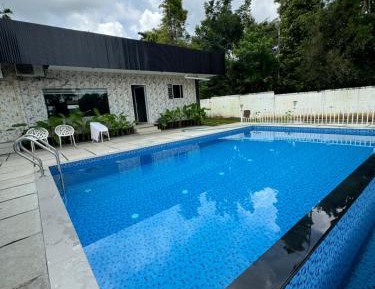 Three-Bedroom Holiday Home 