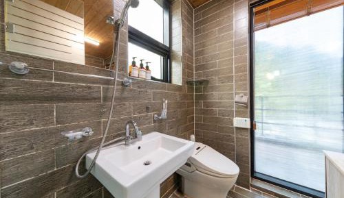 Double Room 4
