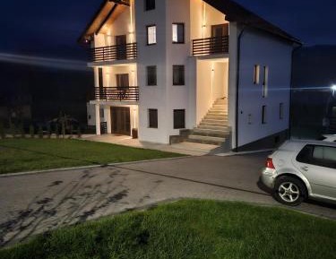 Two-Bedroom Deluxe Apartment