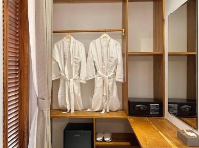 Superior Twin Room with Garden View