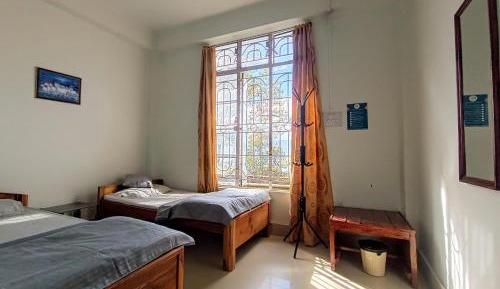 Twin Room with Shared Bathroom