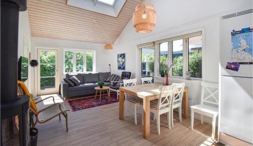 Three-Bedroom Holiday Home 