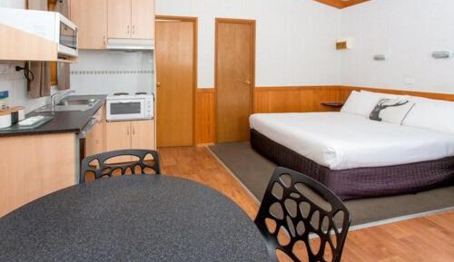 One Bedroom Superior Cabin 5 Berth