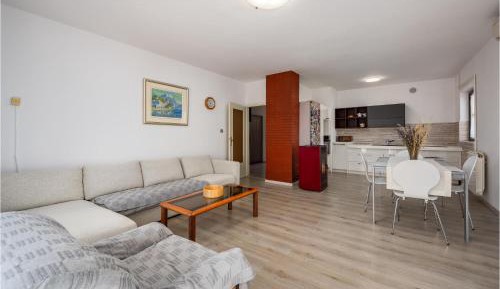 Four-Bedroom Holiday Home