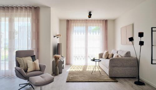 Apartment with Terrace