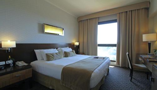 Classic Double or Twin Room with River Views