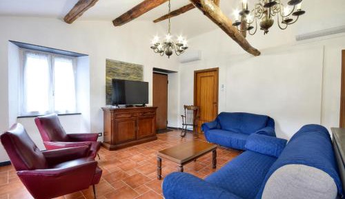 Four-Bedroom Holiday Home