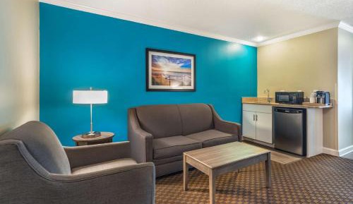 Queen Suite