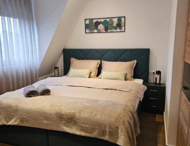 One-Bedroom Apartment with Balcony