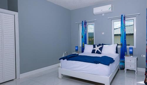 Queen Room with Balcony