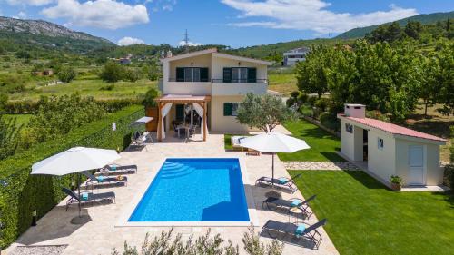 Villa with Private Pool