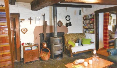 Four-Bedroom Holiday Home