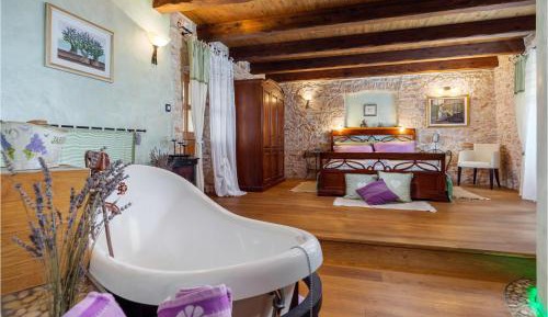 Five-Bedroom Holiday Home