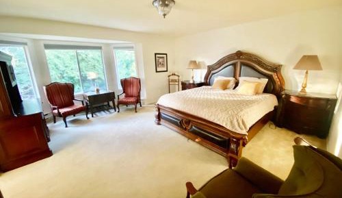 Deluxe Family Suite