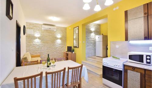 Five-Bedroom Holiday Home