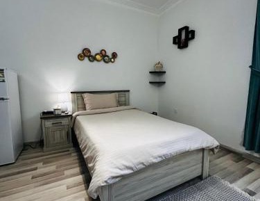 Single Room with Private External Bathroom