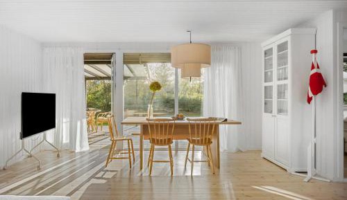 Four-Bedroom Holiday Home