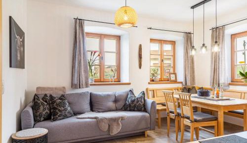 Superior One-Bedroom Apartment