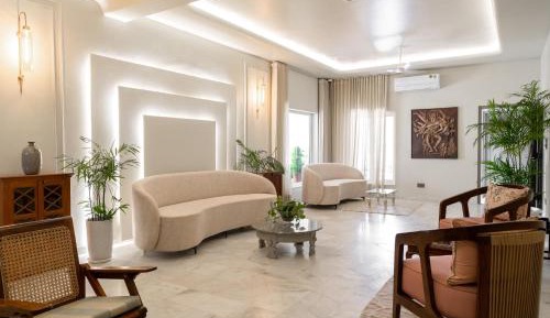 Queen Room with Balcony