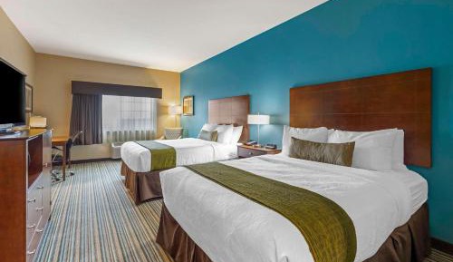 Queen Room with Two Queen Beds
